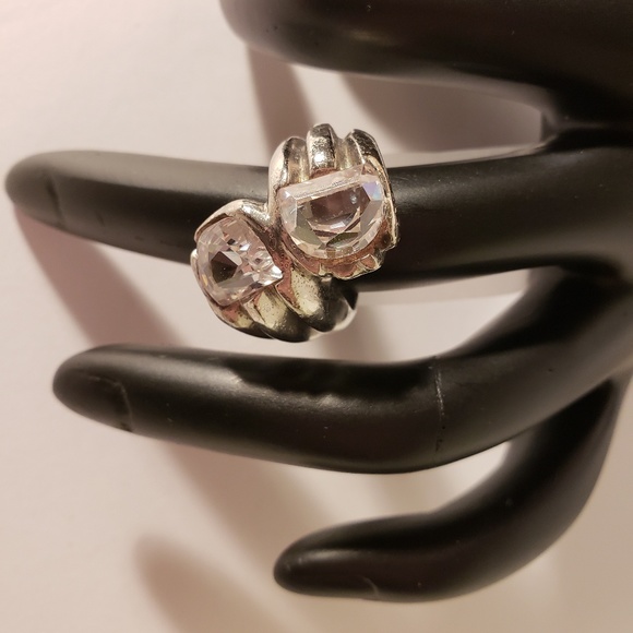 Vintage 1970s Trendy Style CZ Sterling Silver Ring - Picture 8 of 8